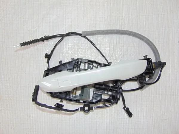Tirador Puerta Delantera Derecha VW PASSAT B8 OEM KESSY image 2