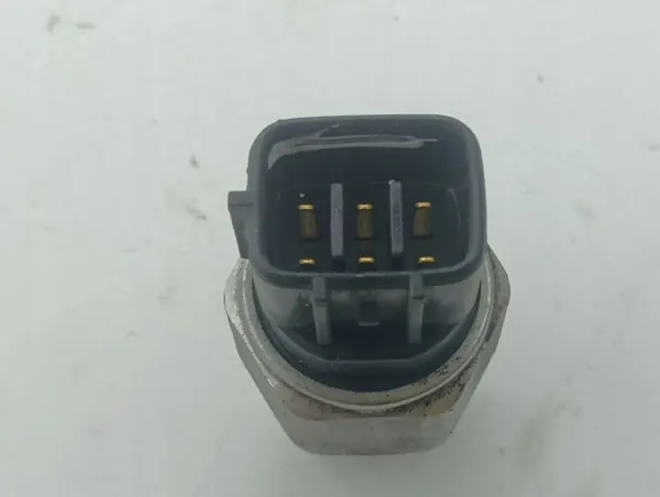 Toyota brandstofdruksensor OEM AMD108860 - Gebruikt image 6