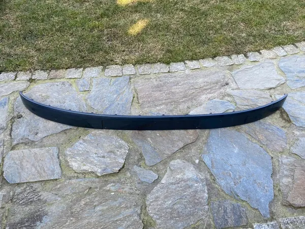 VW Touran I Etupuskuri Trim 1T0807719 OEM image 2