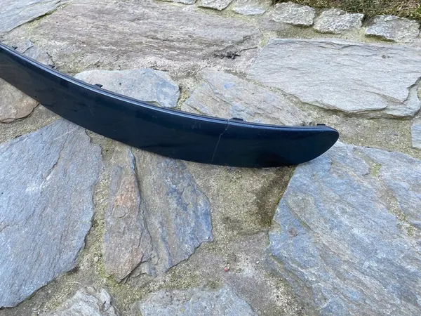 VW Touran I Etupuskuri Trim 1T0807719 OEM image 7