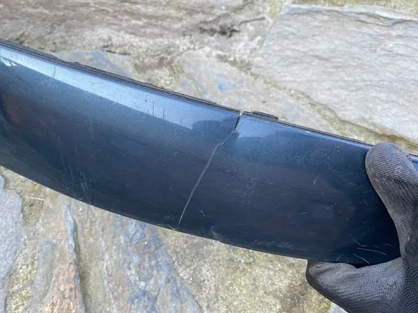 VW Touran I Etupuskuri Trim 1T0807719 OEM image 8