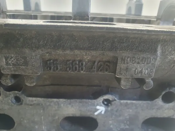 Opel Corsa D Cylinder Head image 2