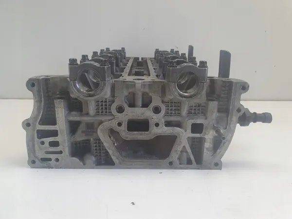 Opel Corsa D Cylinder Head image 5