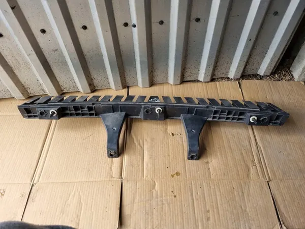 PEUGEOT 308 T9 II SW Deslizamento de Para-choque Traseiro OEM 9800981980 image 7