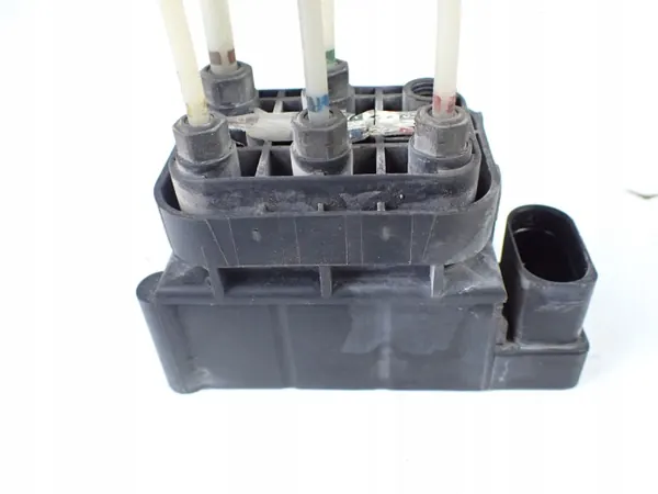 Bloco de válvulas Airmatic OEM A2513200058 Mercedes S500 image 6