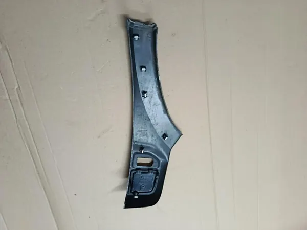 DACIA DUSTER II Garniture d'Aile Avant Droite OEM image 4