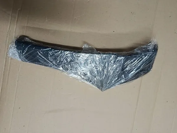 DACIA DUSTER II Garniture d'Aile Avant Droite OEM image 6