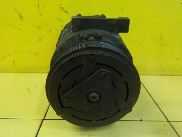 Compressore aria condizionata Renault Megane III Scenic 2.0 CVT 8200869742 image 2