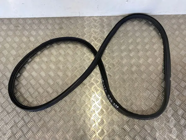 Joint de coffre SsangYong Korando OEM FOB27716 image 2