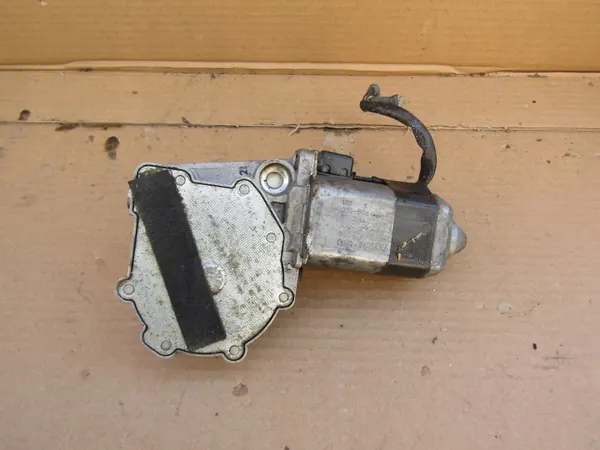 OEM 0130821284 Fensterheber Links Vorne Mercedes W124 image 7