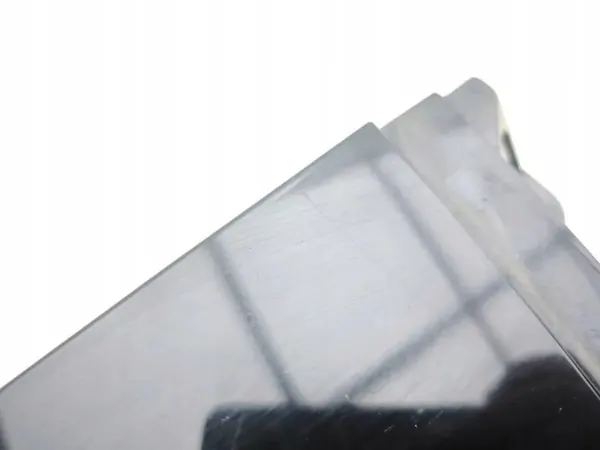 Spoiler Nissan Leaf II OEM 960325SH1B - Usado image 6