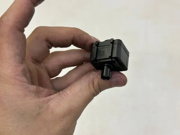 OEM 1642 Câmara Traseira e Espelhos para Peugeot 308 image 3