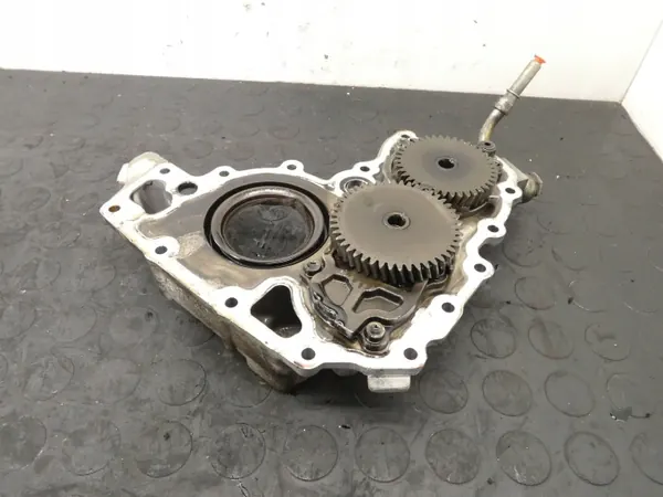 Bomba de aceite usada OEM F009D00165 para IVECO DAILY III image 4