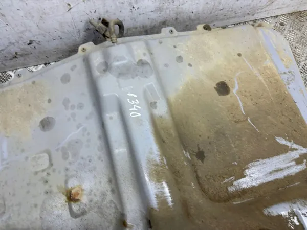 Tanque combustível Toyota RAV4 XA20 OEM 211216 image 6