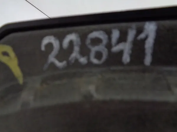 HYUNDAI TUCSON I OIKEA PEILIN KIINNITYS 5-PIN OEM image 9