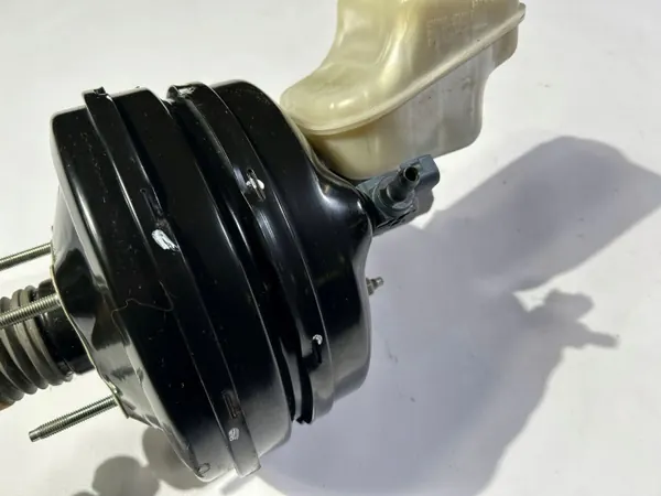 Jarruservo pumppu OEM 04581644AE Dodge Chargerille image 8