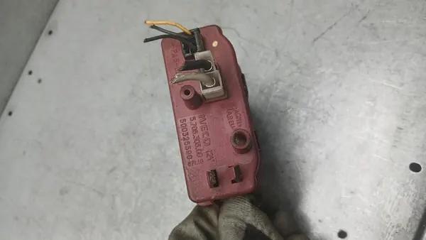 Iveco Daily Blazeresistor 570630500 image 4