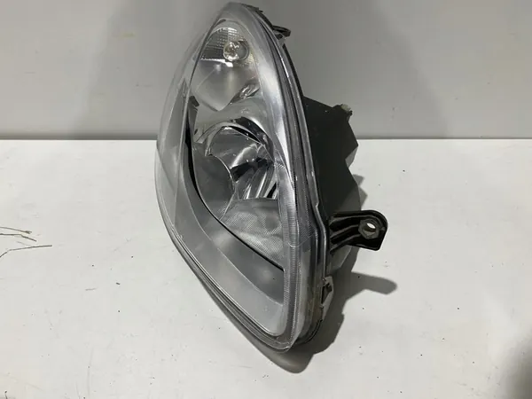 Farol Direito Lancia Ypsilon 51786653 image 9