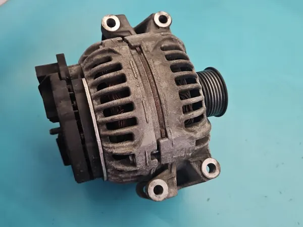 Lichtmaschine Audi A4 B6 2.0 FSI 06B903016Q image 3