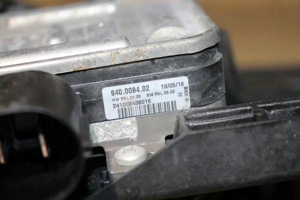 VOLVO V70 S80 V60 S60 XC60 D3 D4 D5 Fläkt 30668629 image 4