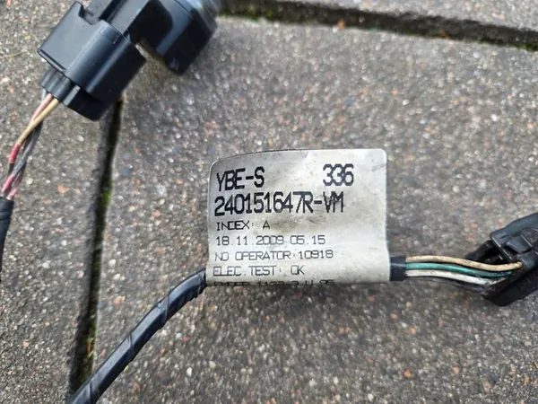 MEGANE III KOMBI PDC Verkabelung + 4 Sensoren image 7