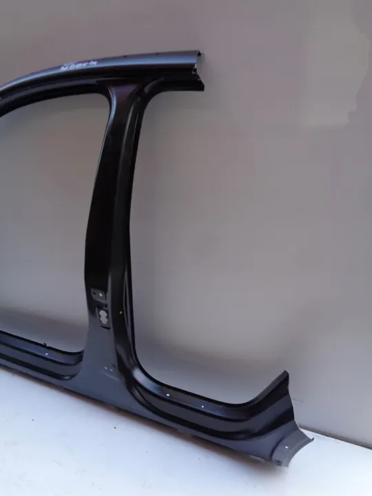 Linker vorderer Türschwellerpfeiler OEM 46377 Audi Q3 8U image 3