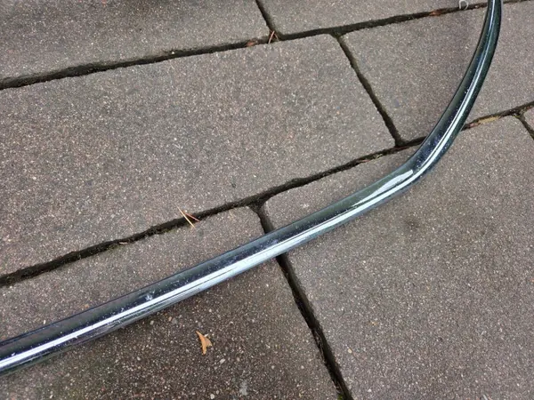 Grelha frontal cromada OEM 9675526677 para Peugeot 208 image 4