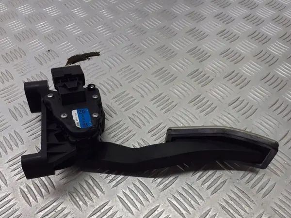 Pédale d'accélérateur OEM 24427004 pour Opel Astra H 2.0T image 2