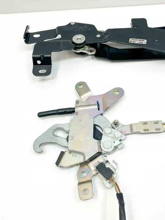 Piezas de techo Mercedes-Benz OEM A2307900971 - Usado image 7