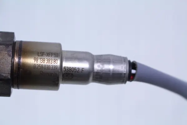 Sonde Lambda OEM 9813838380 pour Citroen C5 Aircross image 3