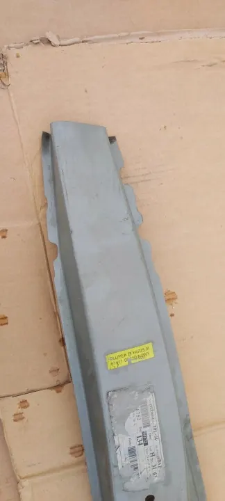 B-stijl Toyota Yaris III OEM 61411-0D150 image 5