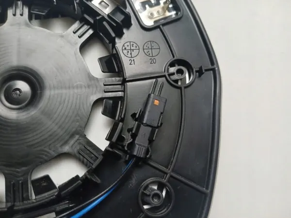 Inserção Espelho Direito KIA SORENTO IV OEM - Usado image 3