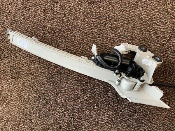 Mercedes W205 Rullaverhon Ohjain OEM 9918017269 image 4