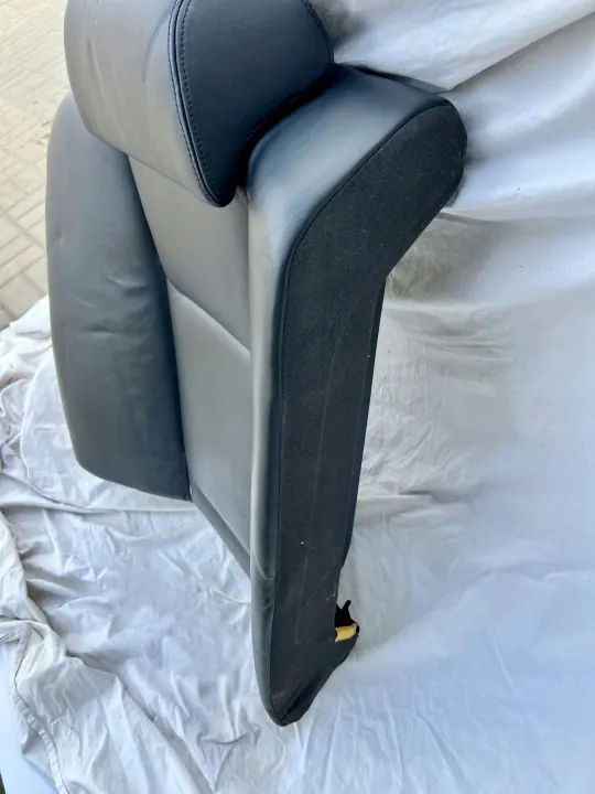 BMW E65 NAPPA baksätesryggstöd höger svart läder image 8
