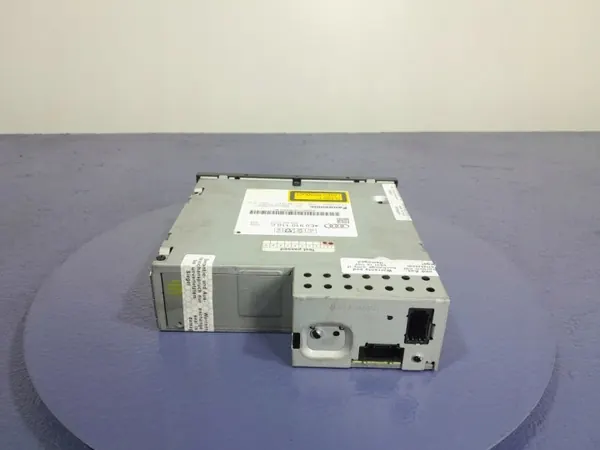 Changer CD Audi A6 C6 OEM 4E0910110C - Occasion image 3