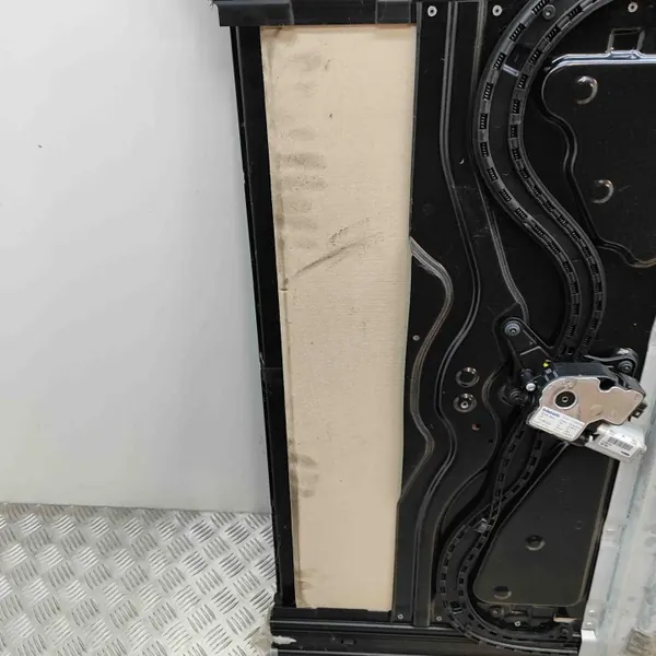 BMW kattoluukku OEM 7331228 7-sarja G11/G12 2017 image 8