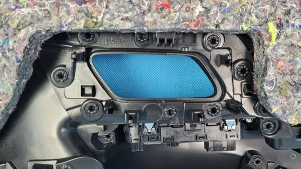 OEM 9839728380 Opel Mokka II B Pele Porta Esquerda Dianteira image 3