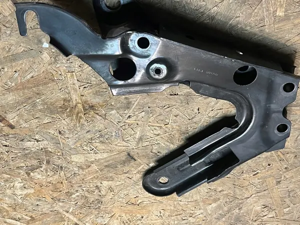 Jeep Grand Cherokee WL Support Gauche 2021- image 1