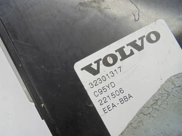 Conversor de Torque Volvo OEM 32301317 - Usado image 5