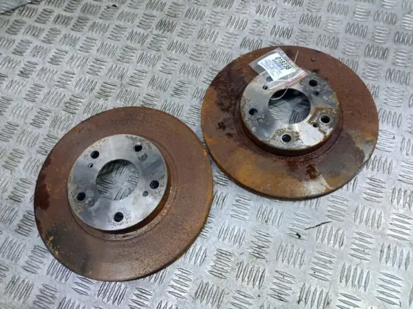OEM Wrakowisko-18238- etujarrutuslevyt Honda Civicille image 2