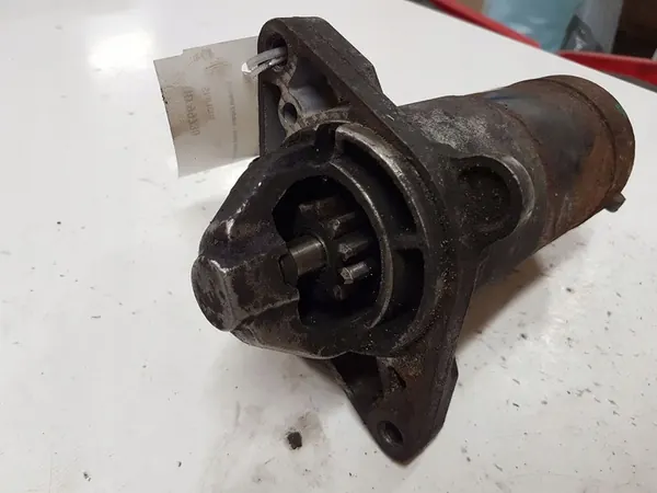 Arrancador RENAULT ESPACE IV 2.0L diésel 2008 8200621305 image 2