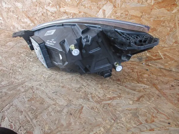 Oikea Etuvalaisin Ford Focus MK4 Full LED image 7