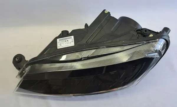 Linker Xenon-LED-Scheinwerfer Skoda Superb III image 4