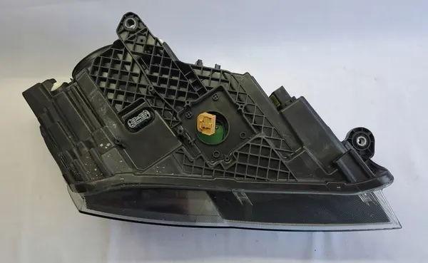 Linker Xenon-LED-Scheinwerfer Skoda Superb III image 6