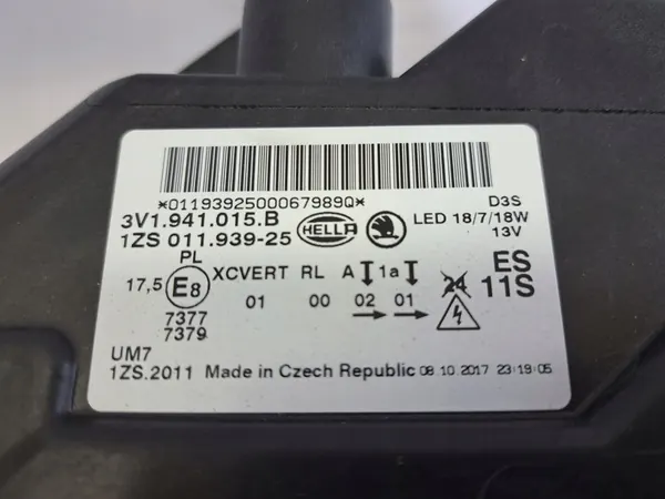 Linker Xenon-LED-Scheinwerfer Skoda Superb III image 7