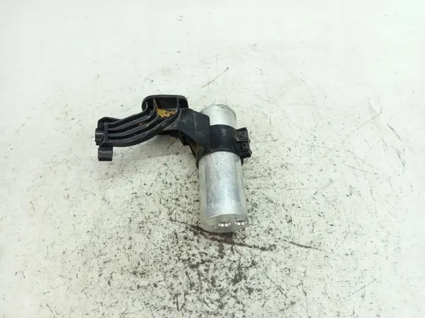 Audi R8 AC-kondensaattori OEM 4S0820191D - Käytetty image 4