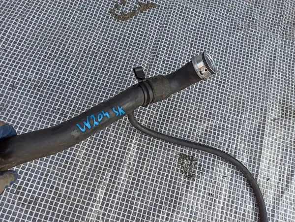 MERCEDES W204 C-KLASA Vesiputki A2045010982 image 4