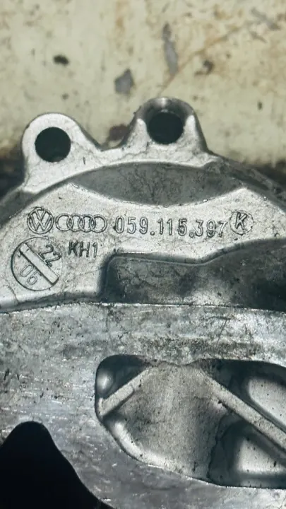 VW Suodinkotelo OEM 059115397AB - Käytetty image 3