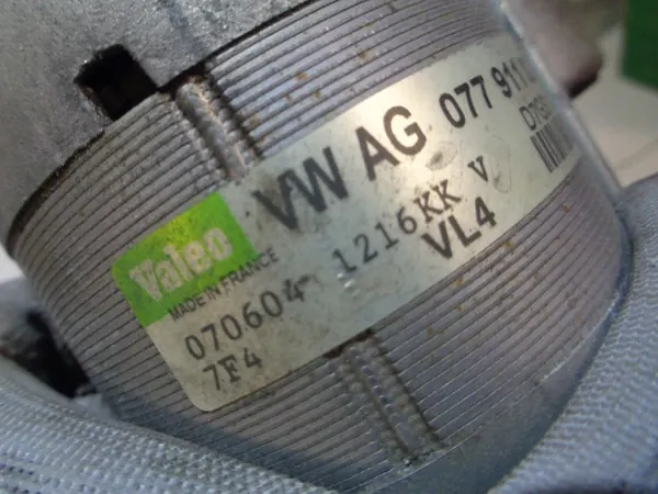 Motor de arranque Audi A8 D3 3.7 4.2 FSI 077911023J image 6