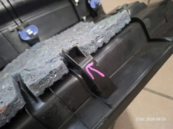 Protège-seuil coffre Renault Rafale OEM 849208018R image 3